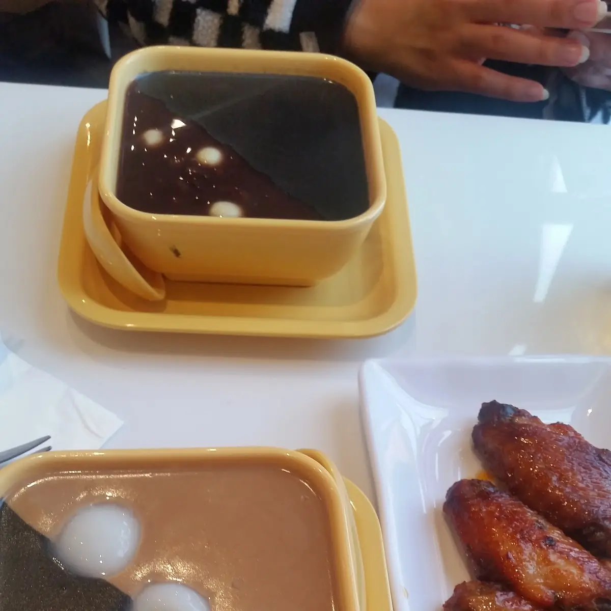 house chicken wings 秘制鸡翅